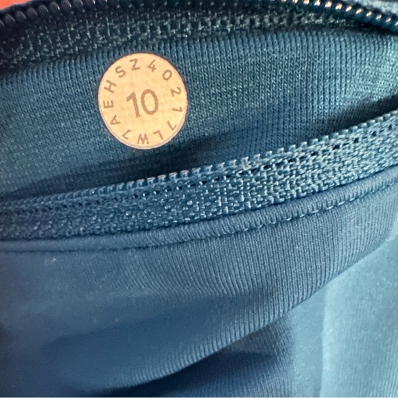 lululemon🍋Pace Perfect Shorts 3” color Whirlpool - Picture 9 of 9